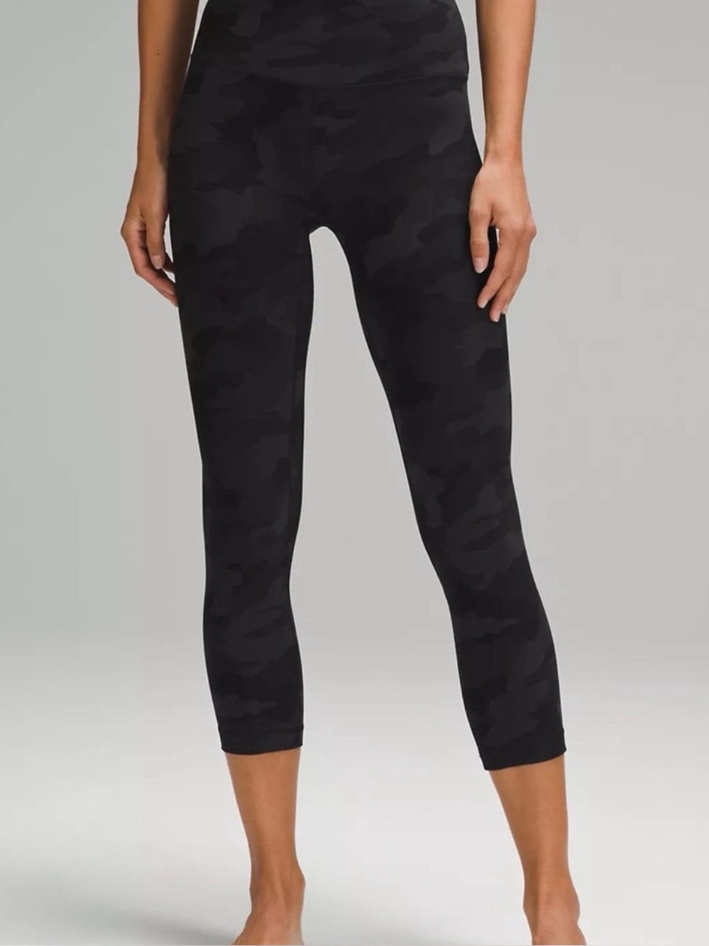 Lululemon Align High Rise Camo Black and Gray Size 6
